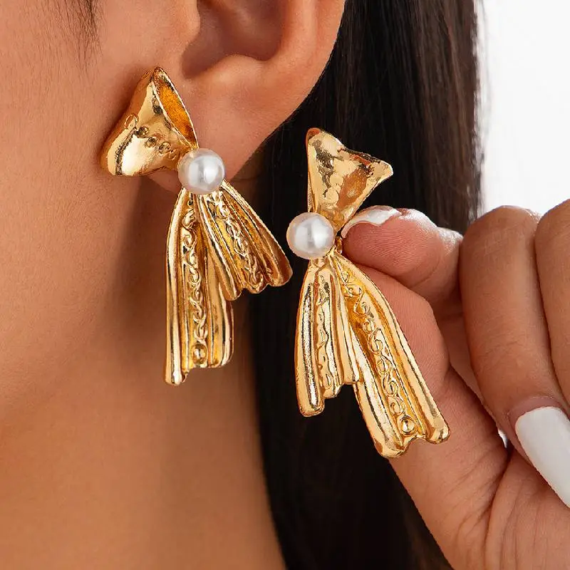 Fashionable Bow Ear Stud-3