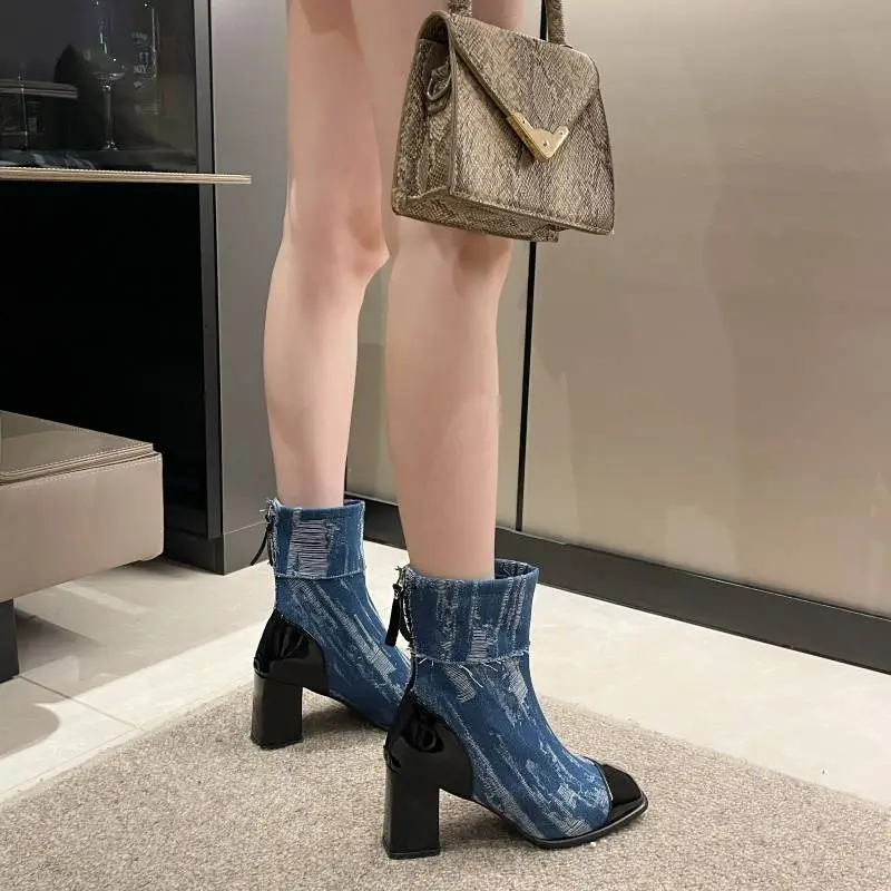 Elegant Cool Ankle Boots-1
