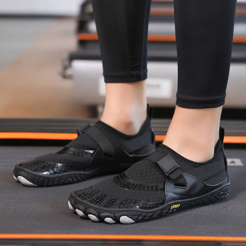Street Simple River Trekking Shoes-1