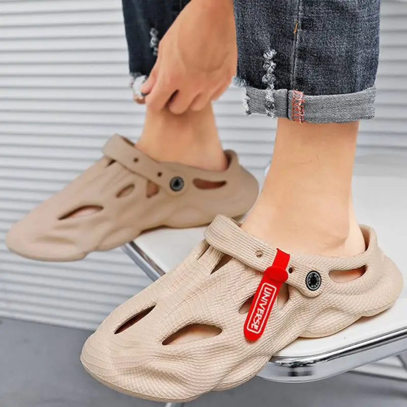 Fashion Breathable Clogs-5