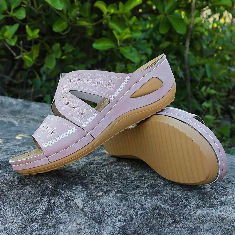 Simple Hollow Out Flip Flops-2