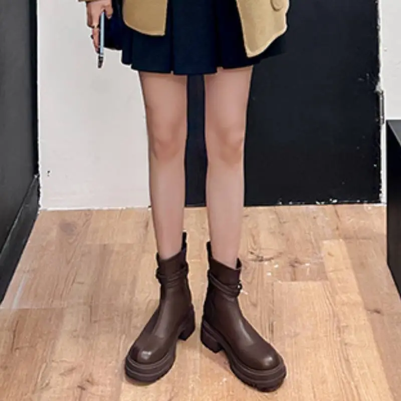 Retro Fashionable Ankle Boots-1