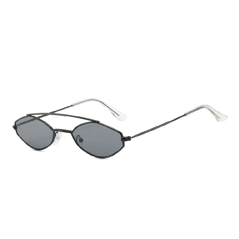 Trendy Retro Sunglasses-1
