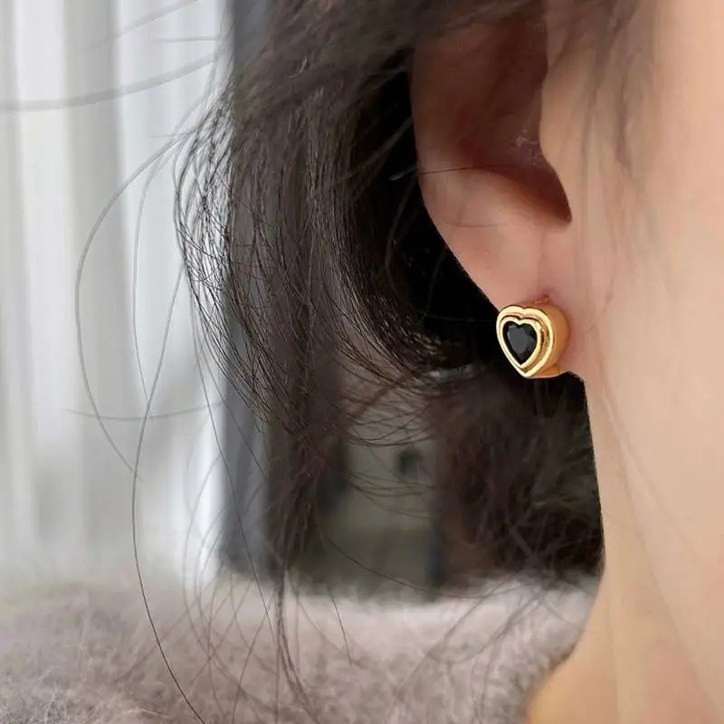 Retro Fashionable Ear Stud Women-7