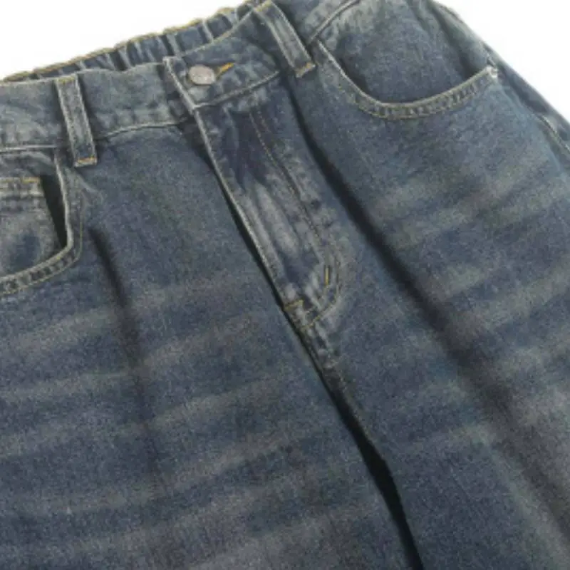 Straight Leg Loose Jeans-10
