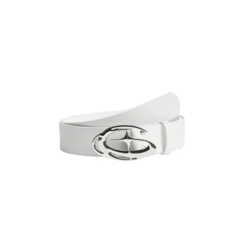 Female Gucci Belt