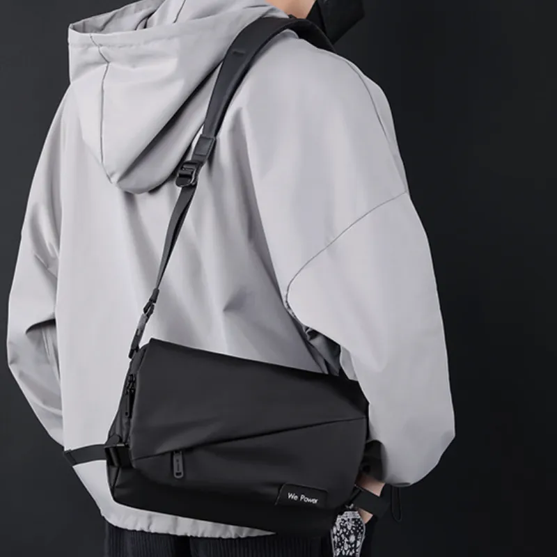 Simple Fashionable Crossbody Bag-3