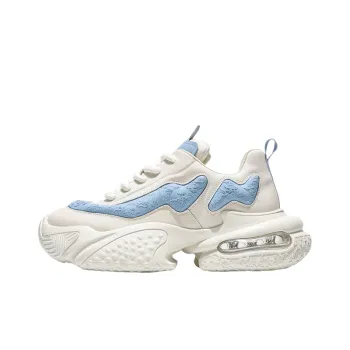 Fashionable Contrast Faux Fur Chunky Sneakers
