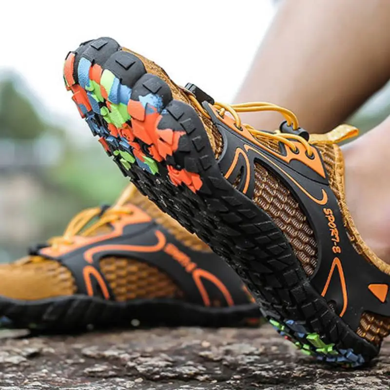 Sporty Waterproof River Trekking Shoes-2