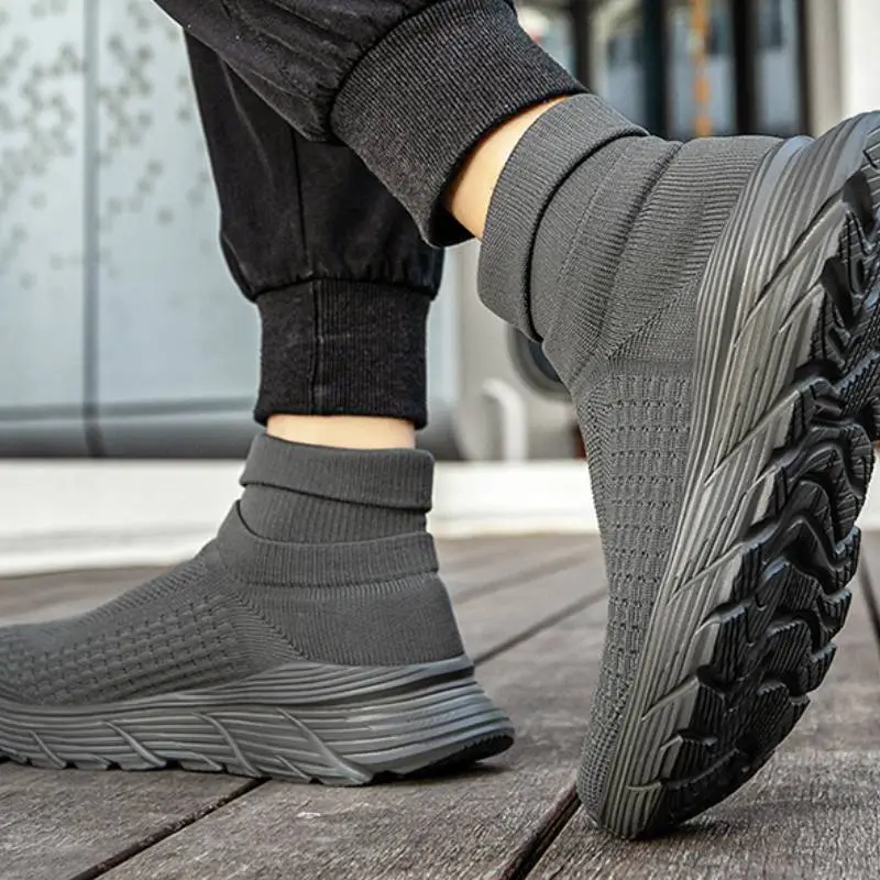 Sporty Breathable Slip On Shoes-3