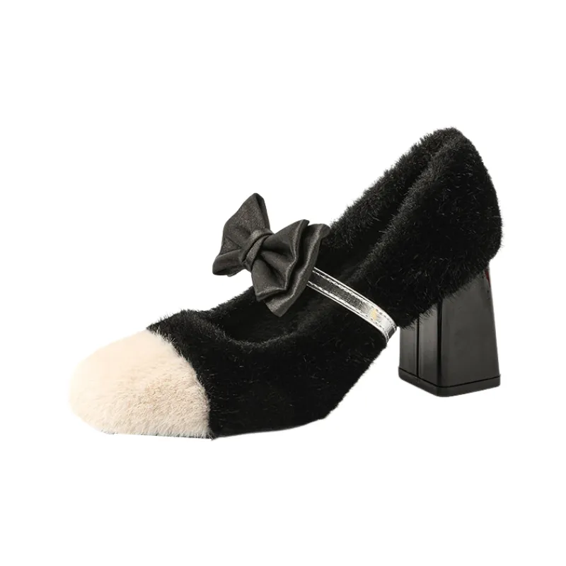 Fashionable Bow High Heels