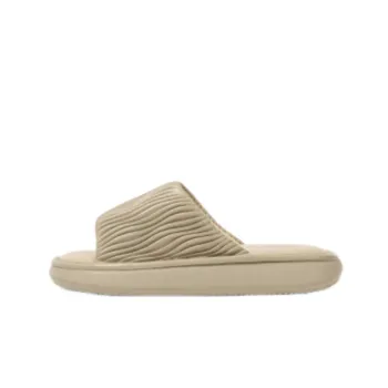 Basics Plain Flip Flops
