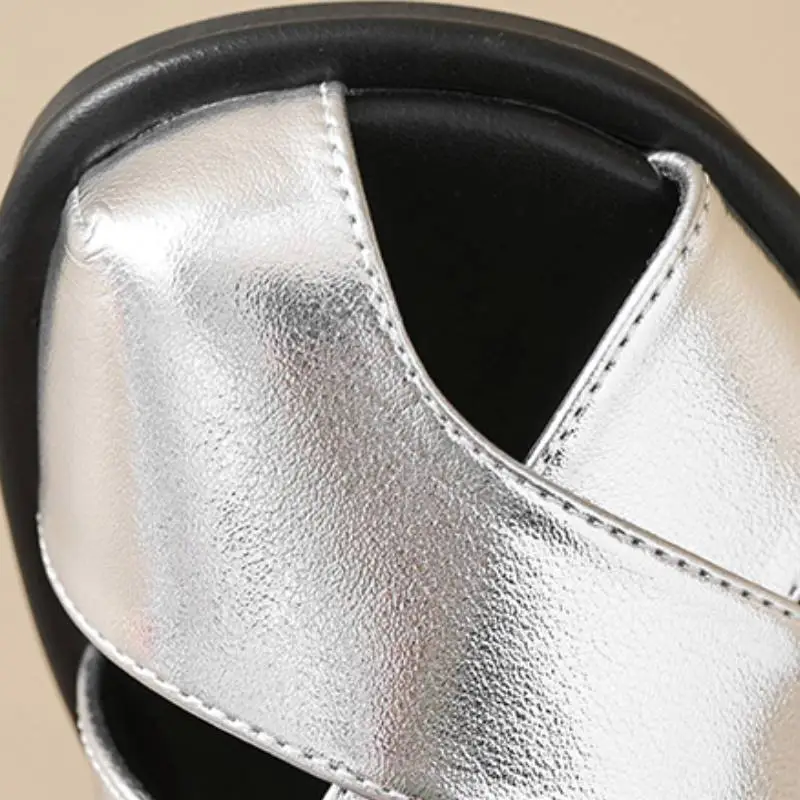 Casual Plain Beach Sandals-3