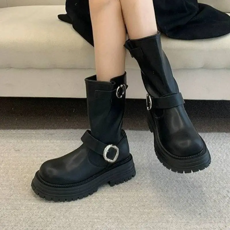 Retro Simple Chelsea Boot-5