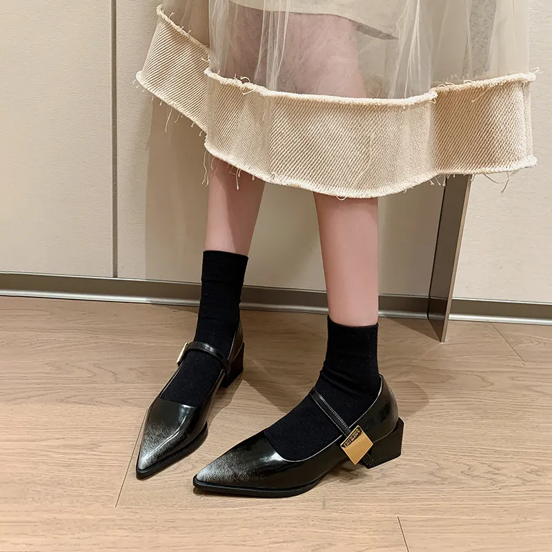 Simple Basics Mary Jane Shoes-2