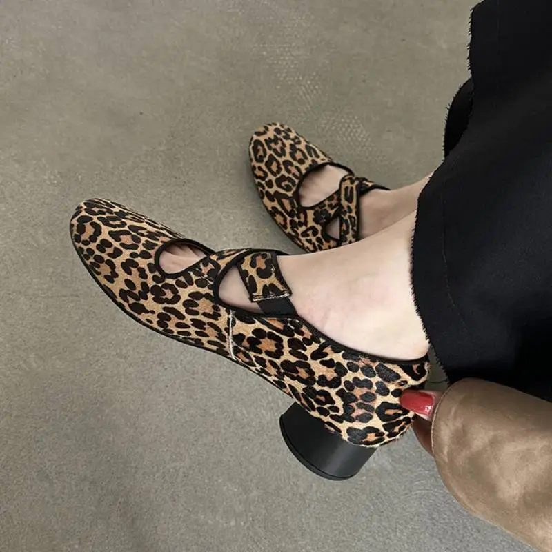 Fashionable Casual Loafer-2