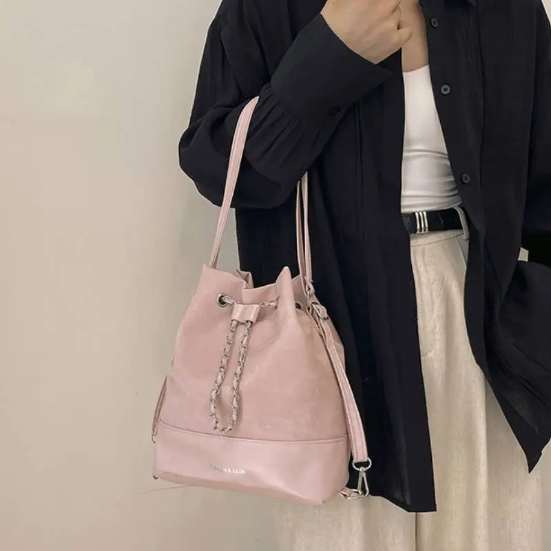 Chain Fashionable Backpack-4