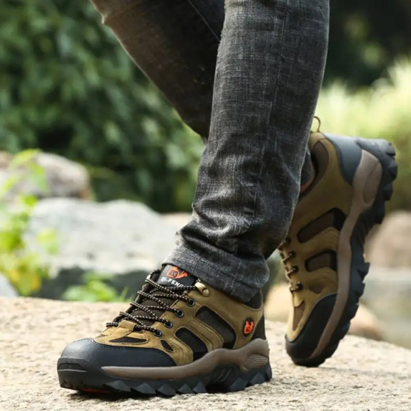 Breathable Sporty Hiking Shoes-5