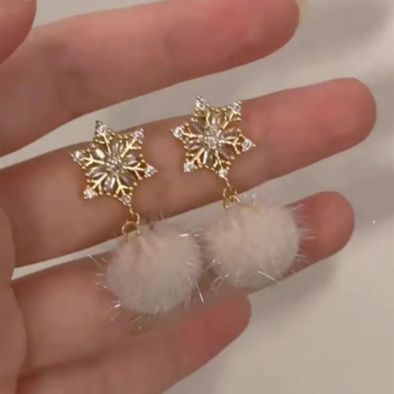 Cute Christmas Pom Pom Earring-2
