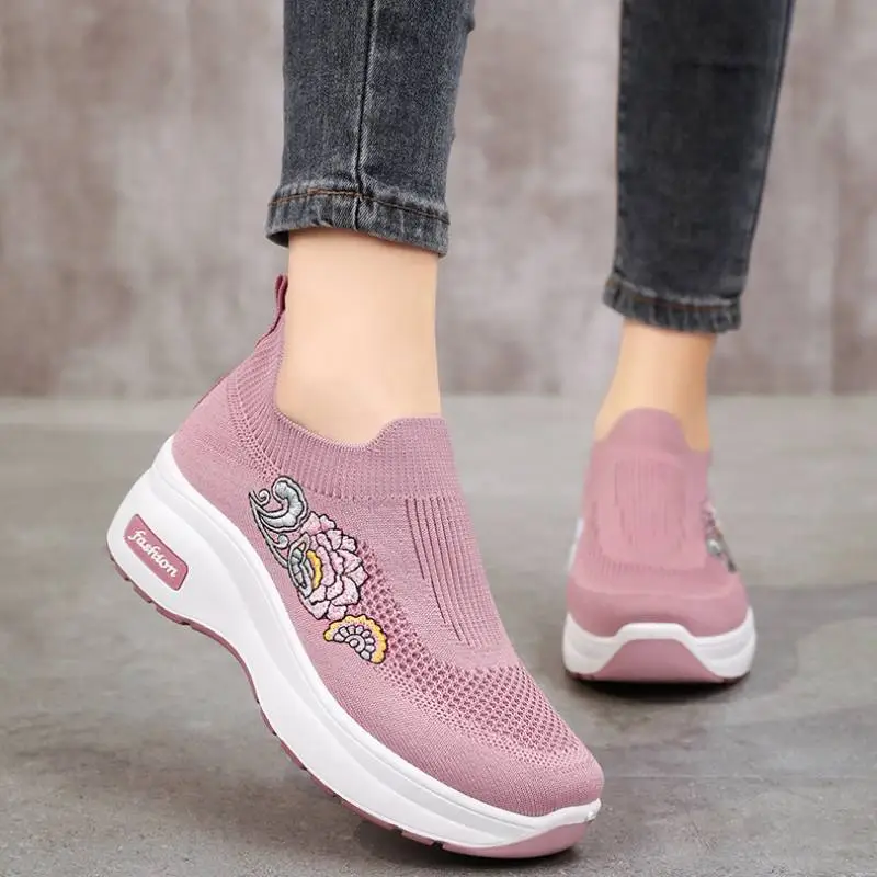 Casual Lightweight Platform Shoes-4