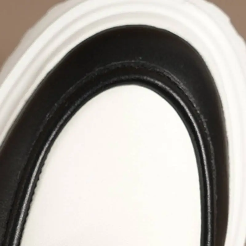 Fashionable Simple Loafer-3