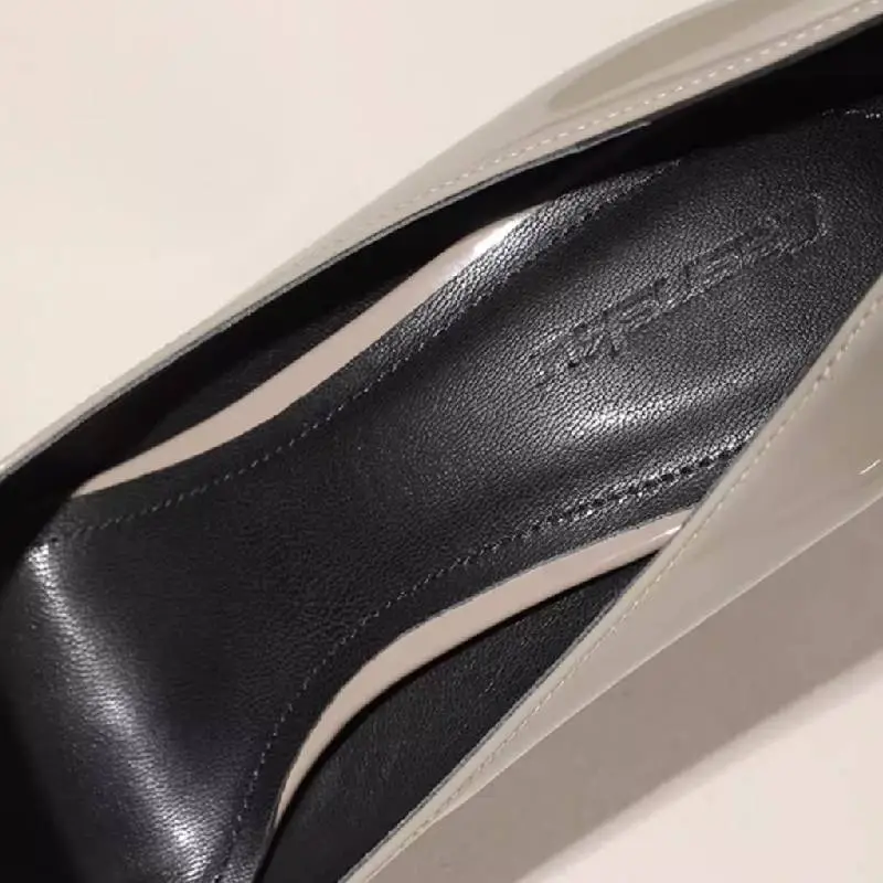 Funky Business High Heels-3