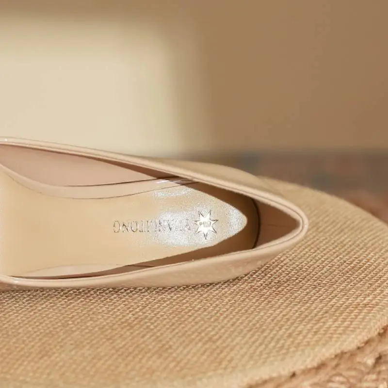 Simple Funky High Heels-10