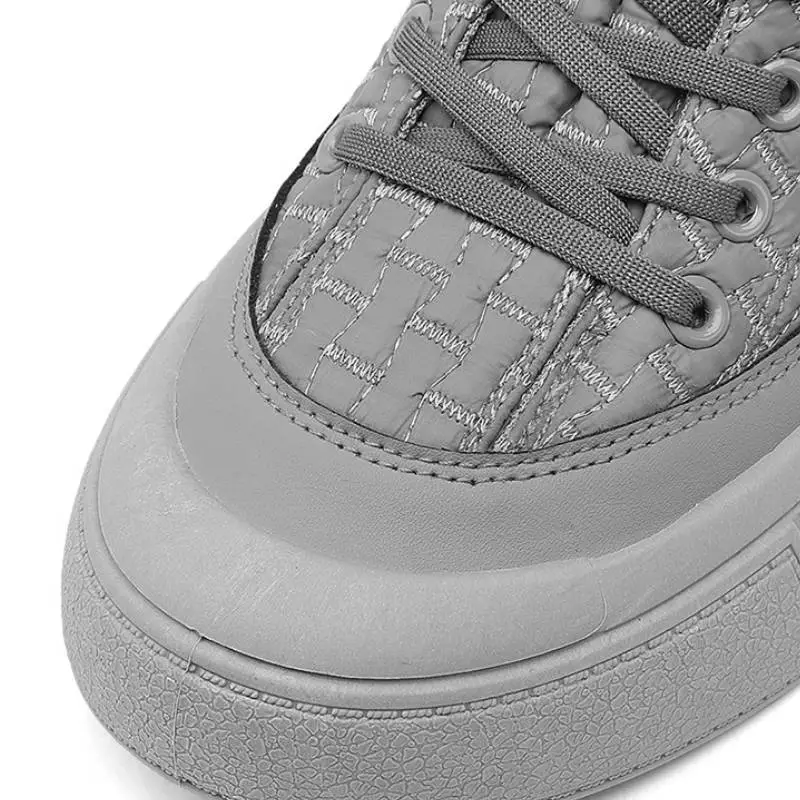 Simple Warm Skateboarding Shoes-3