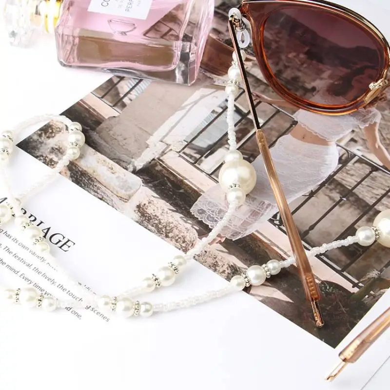 Retro Simple Eyeglass Chain-1