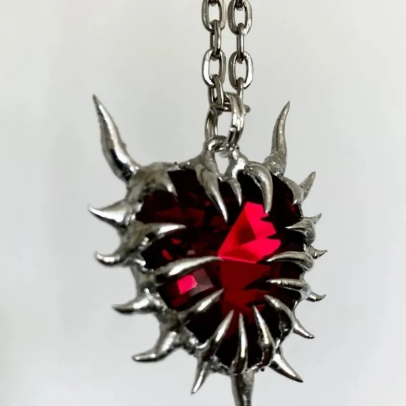 Punk Heart Necklace-2