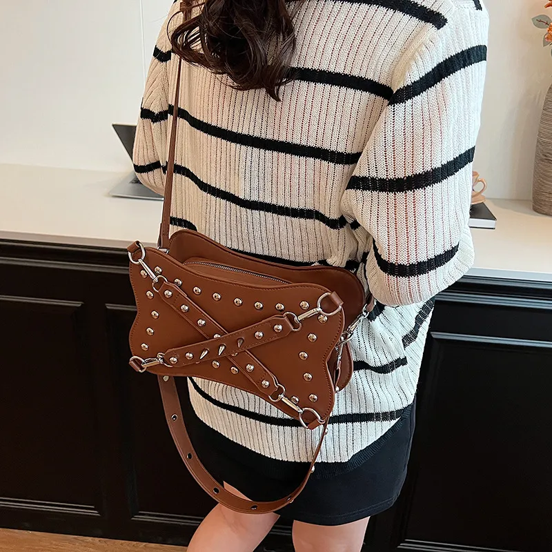 Glamorous Punk Shoulder Bag-5