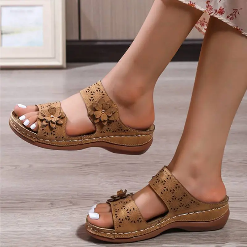Casual Retro Flip Flops-1