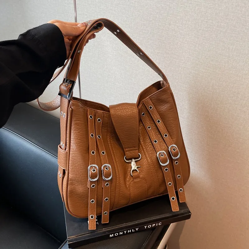 Street Punk Shoulder Bag-5