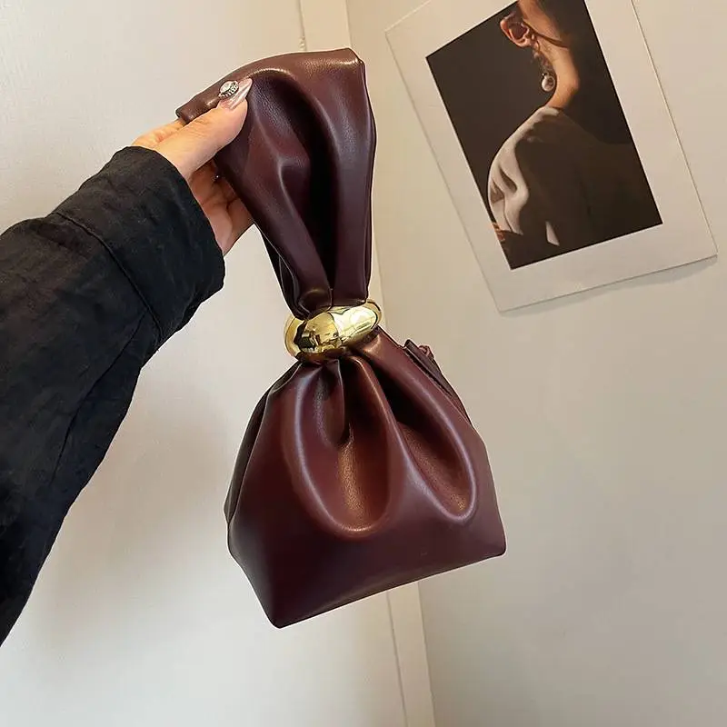 Fashionable Basics Handbag-1