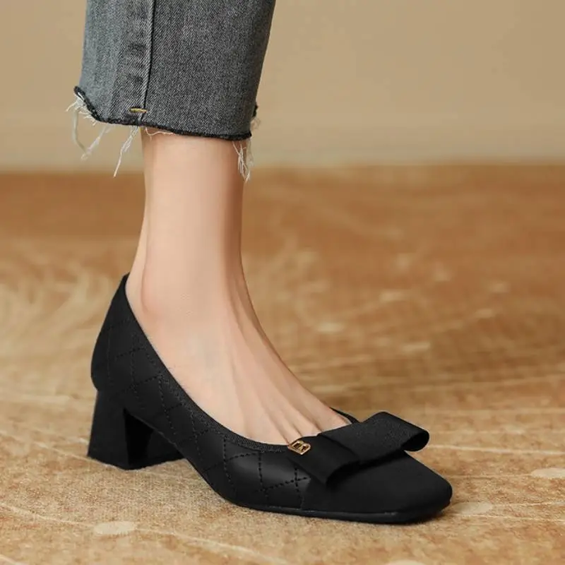 Simple Basics High Heels-5