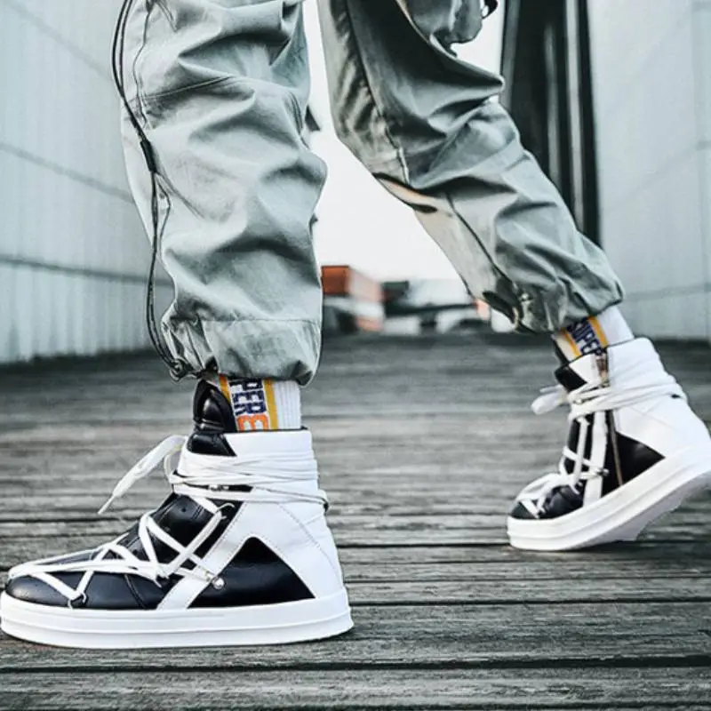 Sporty Lace Up Skateboarding Shoes-5