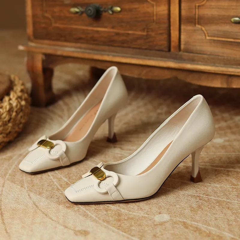 Retro Plain High Heels-5