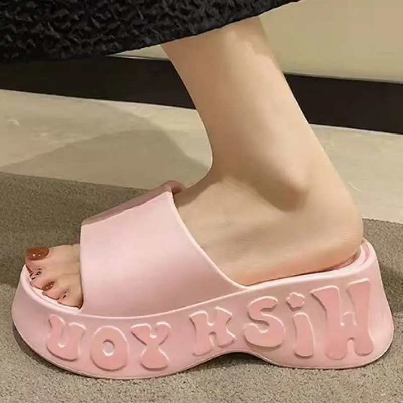 Fashionable Simple Flip Flops-1