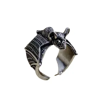 Retro Fashionable Cool Ring
