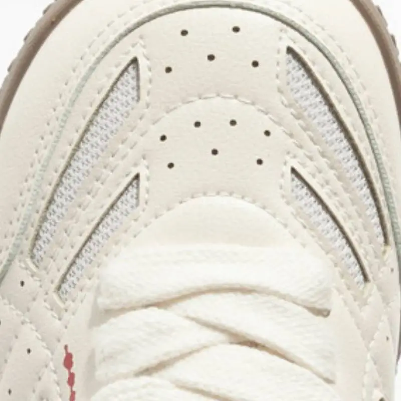 Sporty Lightweight Lifestyle Shoes-5