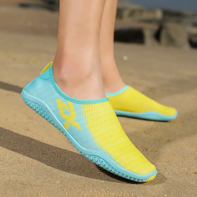 Casual Sporty River Trekking Shoes-1