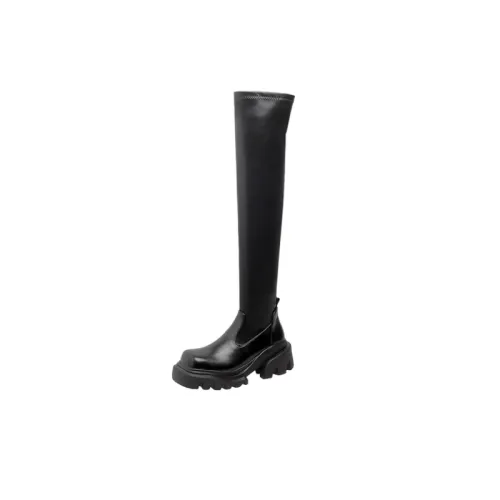 Fashionable Basics Knee-High Boots