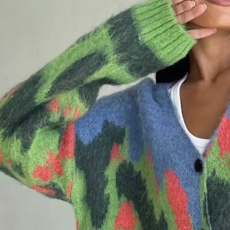Simple Loose Wool Like Fabric Sweater Women-4