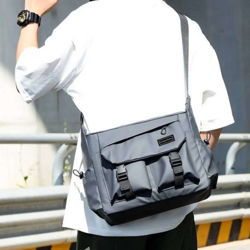 Fashionable Plain Crossbody Bag-2