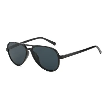 Fashionable Vacation Sunglasses