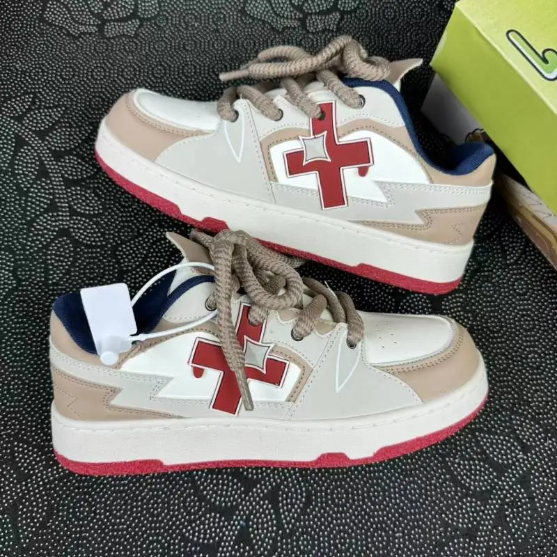 Casual Sporty Stylish Skateboarding Shoes-2