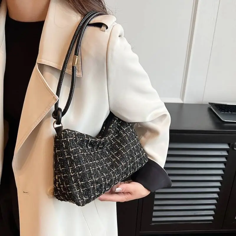 Fashionable Simple Shoulder Bag-2