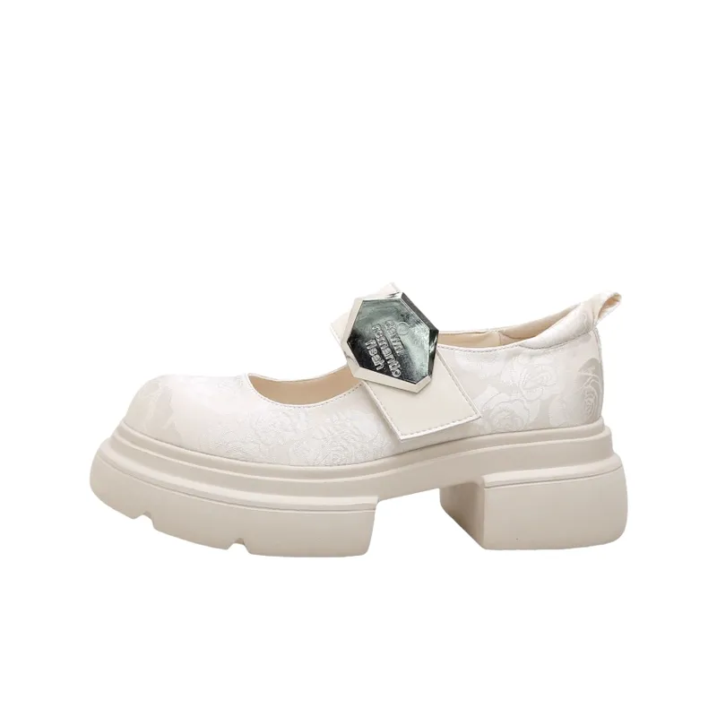 Retro Embroidery Mary Jane Shoes-0