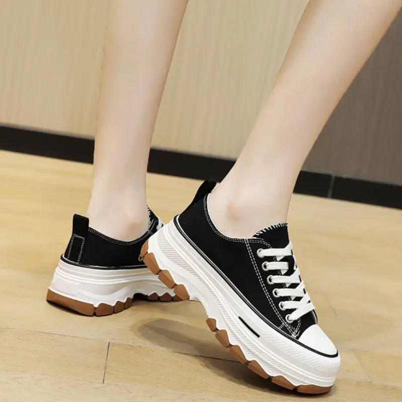 Casual Simple Skateboarding Shoes-7