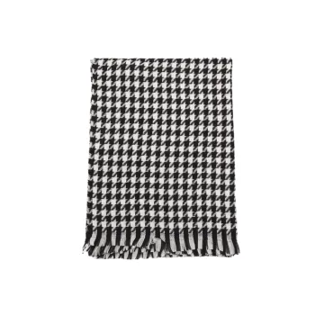 Fashionable Basics Knit Scarf